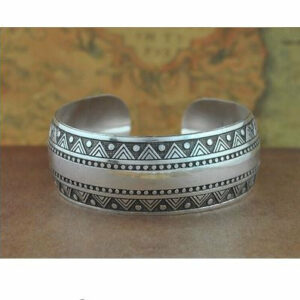Bracelet "Manchette Argent Tibétain" - 8 modèles disponibles