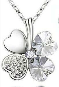 Collier et pendentif "Trèfle à 4 feuilles" en Cristal  - 10 coloris disponibles