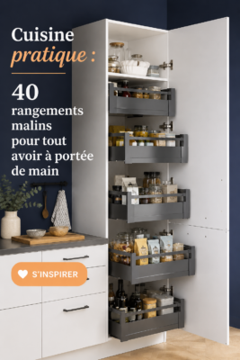 Une cuisine cosy avec des rangements malins intégrés.