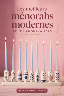 Ménorah moderne et élégante décorée avec des lumières pour Hanukkah 2025