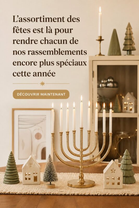 Table décorée pour un rassemblement festif avec des éléments chaleureux et conviviaux